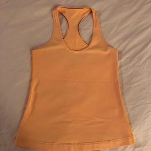 Lululemon tank